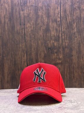 New York Yankees New Era 9Forty 1999 World Series Side Patch Red Black Grey-UV